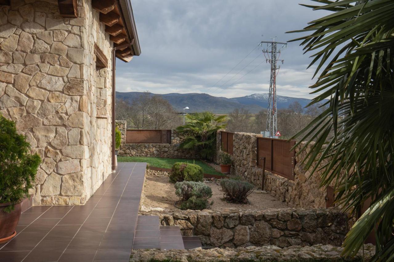 Casa Rural La Nava De Tizneros Exterior photo